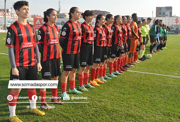 Kadınlar 1.Lig Zaferspor-Kocaelispor Maç Resimleri