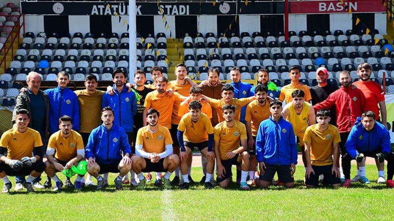 Karaelmasspor’da Final Mesaisi Başladı