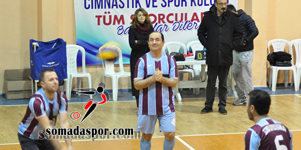 Soma Kaymakamlık Voleybol Turnuvası Başladı.