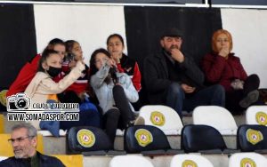 ZAFERSPOR METROPOLSPOR MAÇ RESİMLERİ