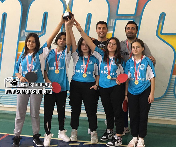 Ayşe Temizel Ortaokulu Kızlarda Manisa Şampiyonu Oldu