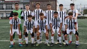 İnegöl Kafkas U15-Somaspor U15: 4 Gollü Mücadelede Kazanan Çıkmadı