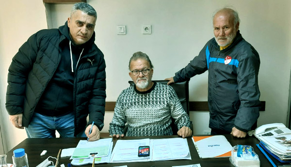 Karaelmasspor Çapar ve Gülşen’le Devam