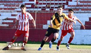 Karaelmasspor U18 On Kişiyle Şov Yaptı