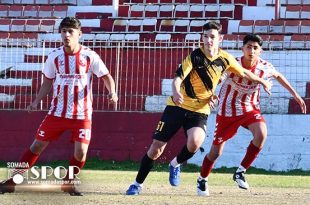 Karaelmasspor U18 On Kişiyle Şov Yaptı