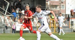 Mücahit Aslan Karşıyaka’da