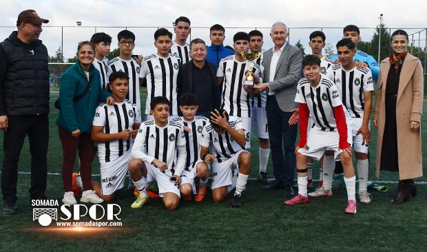 Soma Okul Sporları Genç Erkekler Futbol Şampiyonası Sona Erdi