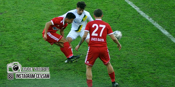 Somaspor-Osmaniyespor FK Maçının Yayımlanamayan Görselleri