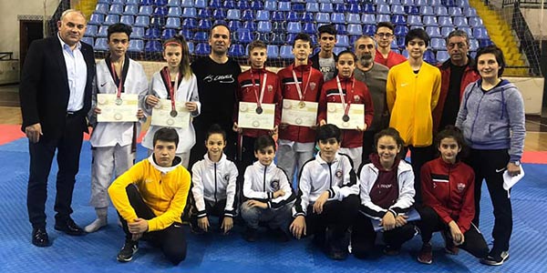 Somaspor Taekwondo, Kütahya’dan 4 Madalya İle Döndü
