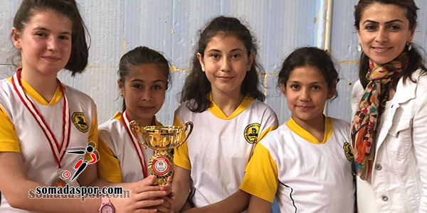Soma Orta Okullar Arası Masa Tenisi Şampiyonası Sona Erdi.