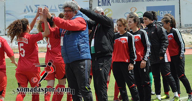 Zaferspor Bayan Futbol Takımı İç Saha Maçına Çıkıyor..