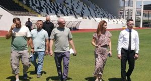 Soma Kaymakamı Ünal Koç’tan Nazım Yavuz Stadı’na Ziyaret