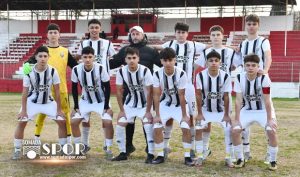 Somaspor U16 Zirve Maçında Kazandı: Akhisar 45 FK Karşısında Değerli Galibiyet