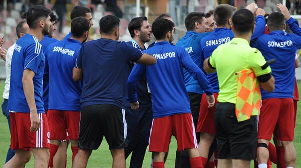 Somaspor Uşakspor’u 2-0 Mağlup Etti