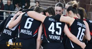 Somaspor Yıldız Kızlar Salihli Değerli Zamanlar’a 3-0 Mağlup