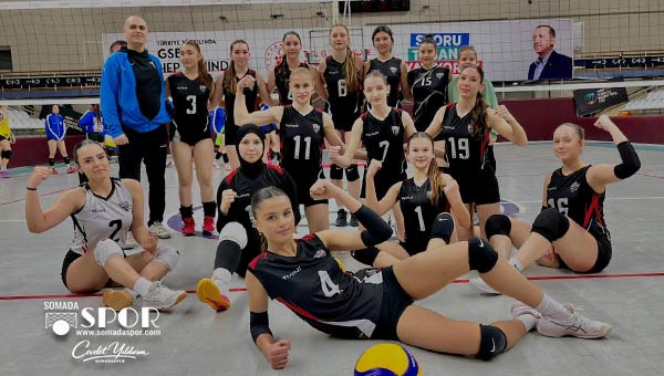 Somaspor Yıldız Kızlar Voleybol Takımı Finallerde