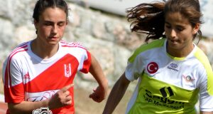 Zaferspor Bayan Futbol Takımında Hedef 3 Puan