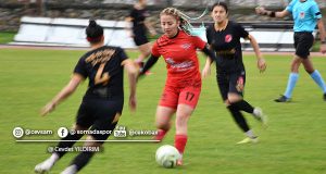 Zaferspor Kadın Futbol Takımı Play Offlara Göz Dikti