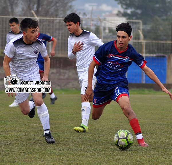 Somaspor-Akhisar Yıldırım U16 Maç Fotoları