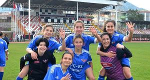 Zaferspor-Afyon İdmanyurdu Bayan Futbol Maç Fotoları